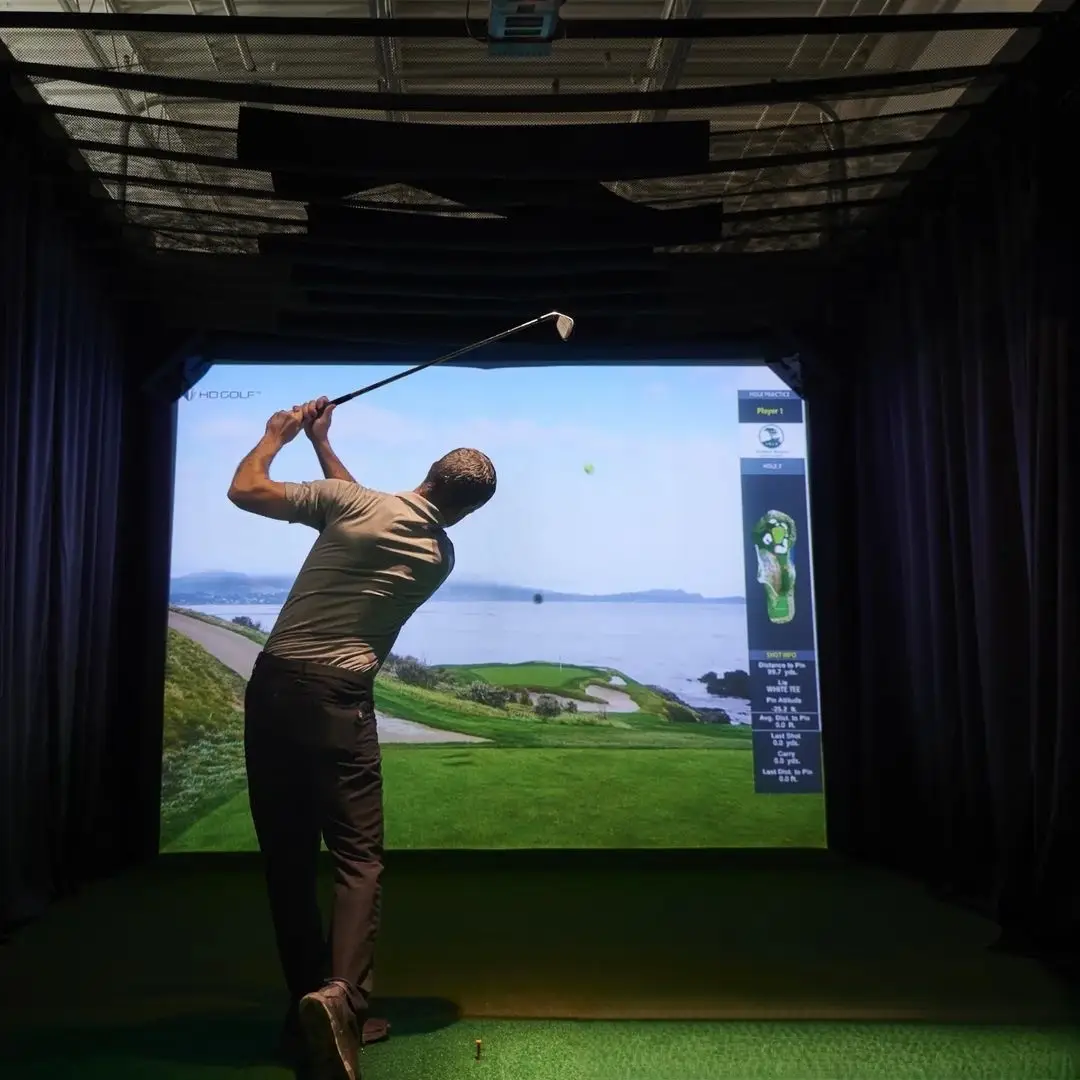 indoor gold simulator newmarket