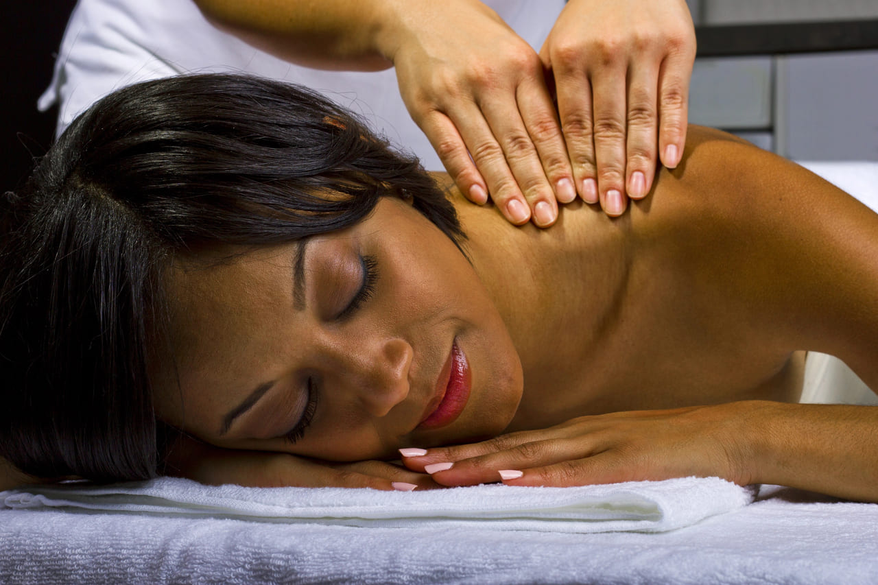 how physio and massage work together