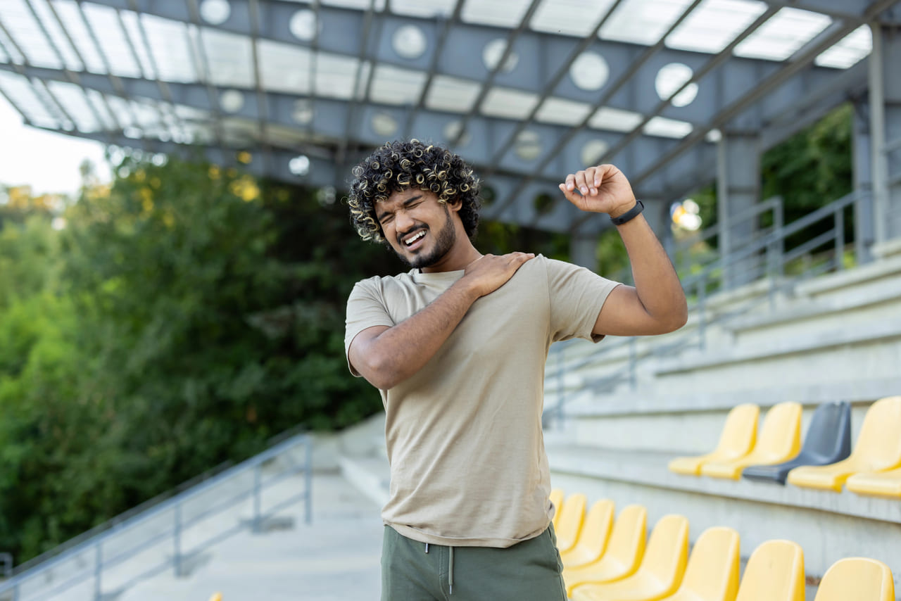 what causes rotator cuff injury during routine exercise